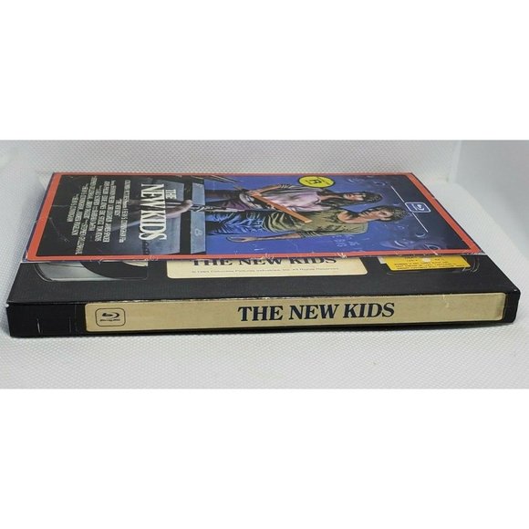 The New Kids Rated R Blu Ray Disk They Cant Afford To Lose Movie - Picture 7 of 7